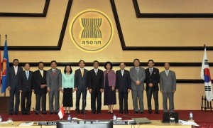 ASEAN-ROK meeting